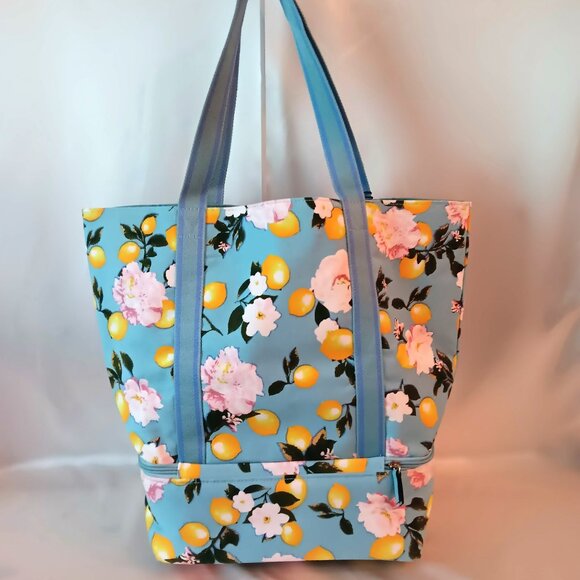 NWT💥VICTORIA SECRET LARGE LUNCH TOTE w/Bottom Storage Compartment  Light Blue - Picture 4 of 12